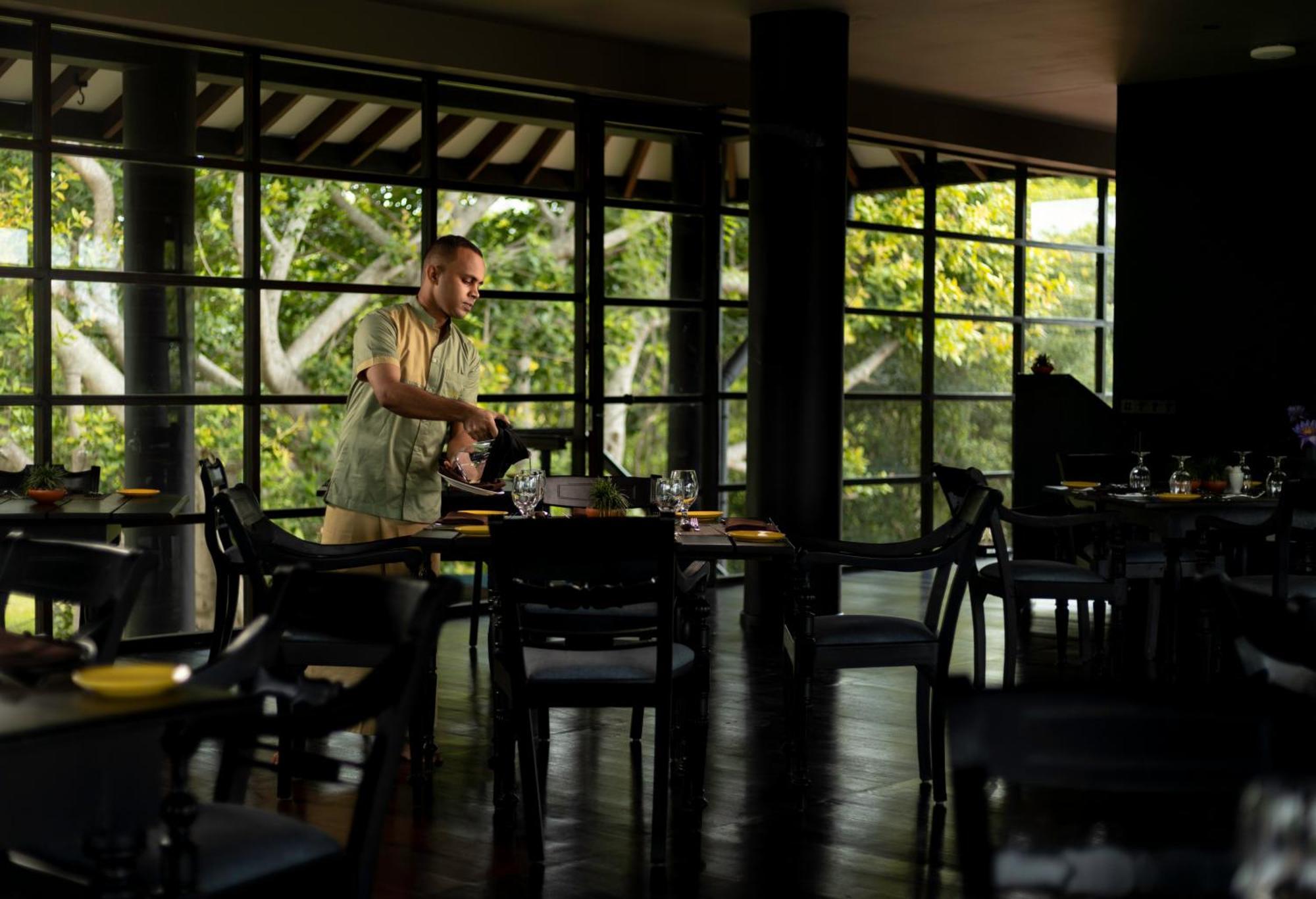 Ayugiri Ayurveda Wellness Resort Sigiriya Exterior foto